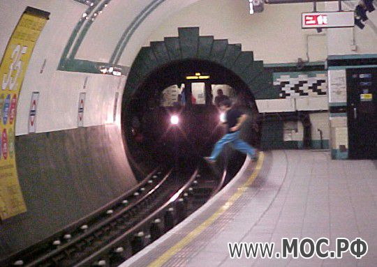 Самые суицидальные линии московского метро